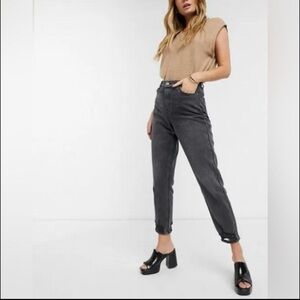 Topshop Black Mom Jeans Distressed Hem Size 27